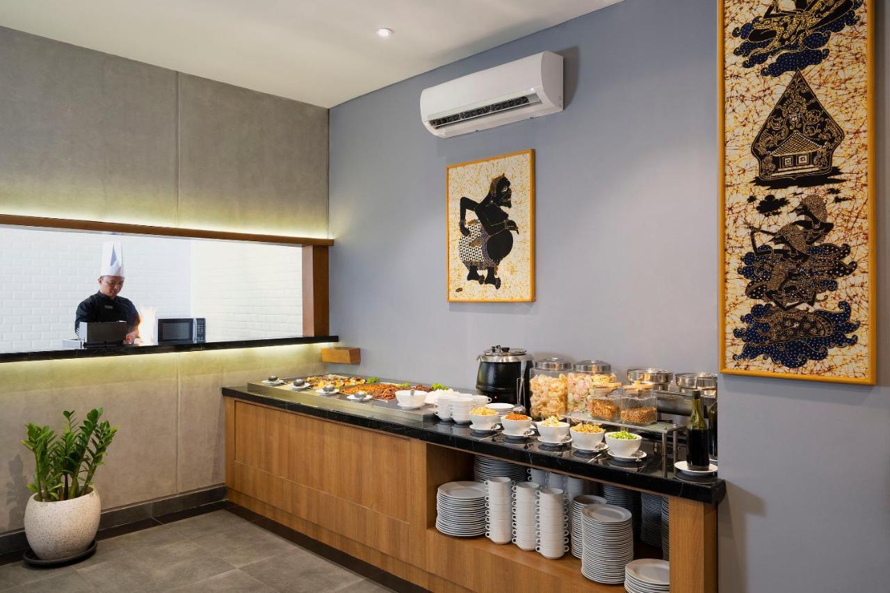 Batiqa Hotel Darmo - Surabaya Exterior photo